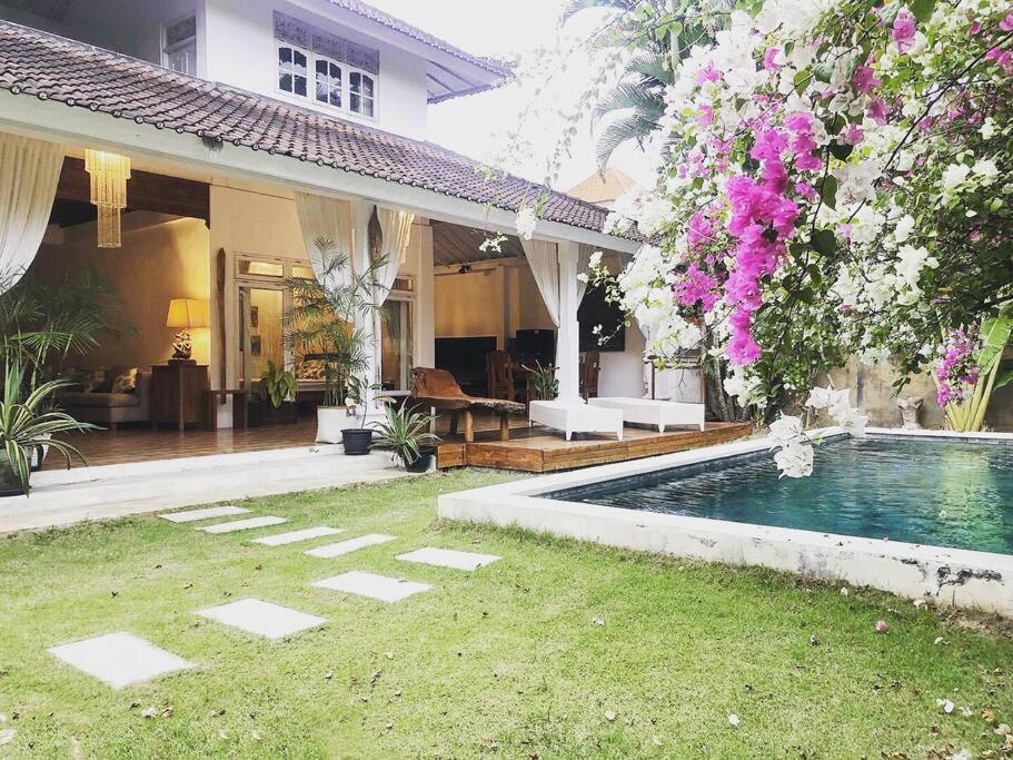 Villa Jalun เซมินยัค ภายนอก รูปภาพ